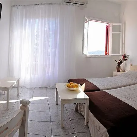 Loukas Guest house Mykonos Town